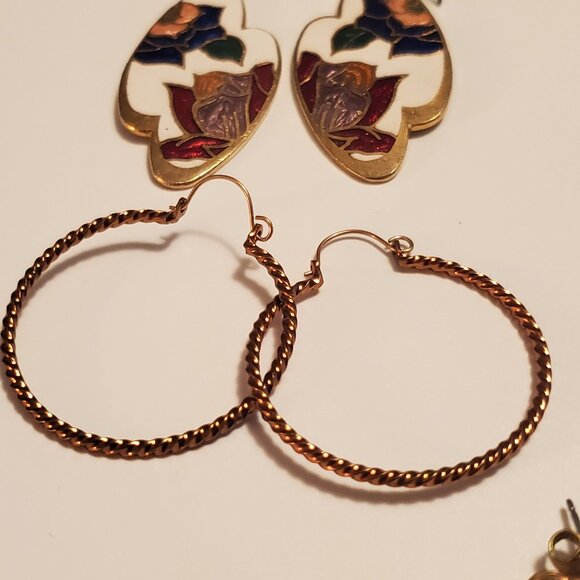 7 Pair of Earrings,  items # A- 1216- 1222, wt.55 grams. - Picture 4 of 16